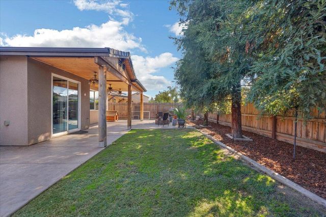 3031 SE La Vida Court, Visalia, CA 93291