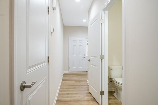 6134 Warren Newcomb, Radford, VA 24141