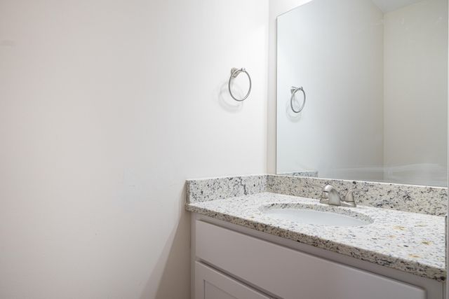 6134 Warren Newcomb, Radford, VA 24141
