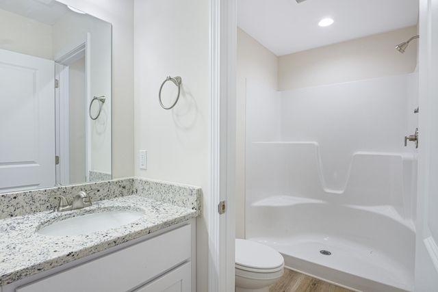 6134 Warren Newcomb, Radford, VA 24141