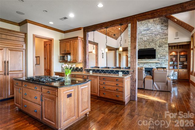 326 Summit Drive, Whittier, NC 28789