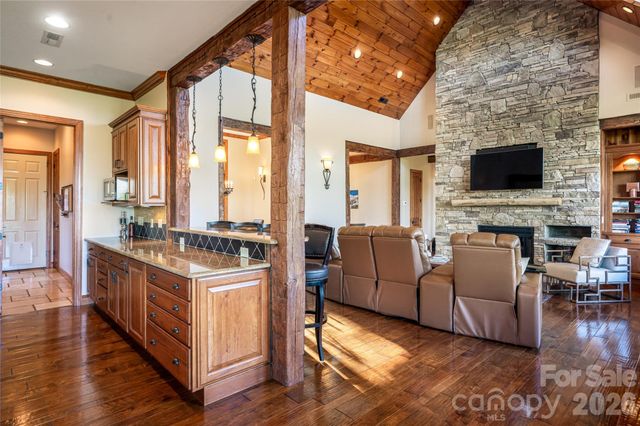 326 Summit Drive, Whittier, NC 28789