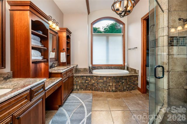 326 Summit Drive, Whittier, NC 28789