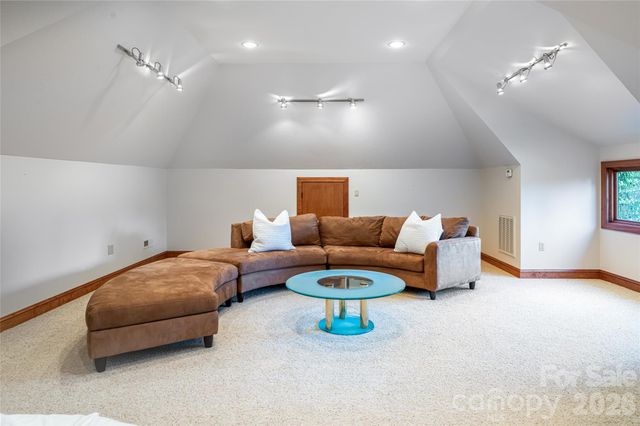 326 Summit Drive, Whittier, NC 28789