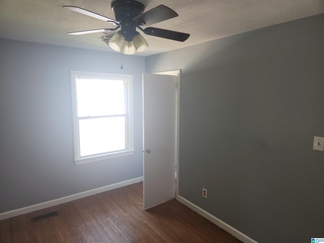 42 WILKES CIRCLE, Midfield, AL 35228