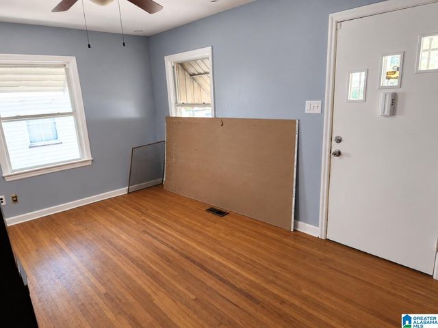 42 WILKES CIRCLE, Midfield, AL 35228