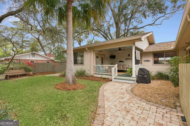 519 Wesley Oak Circle, St. Simons, GA 31522