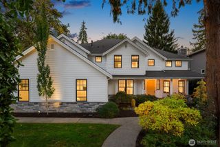 10475 SE 23rd Street, Bellevue, WA 98004