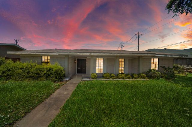 3001 Tern Drive, Galveston, TX 77551