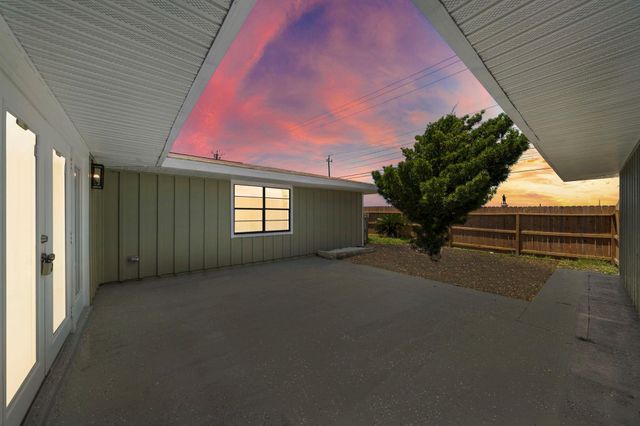 3001 Tern Drive, Galveston, TX 77551