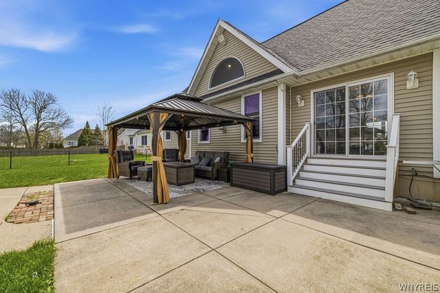 262 South Lane, Grand Island, NY 14072