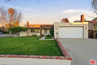 1954 Claudia Avenue, Simi Valley, CA 93065