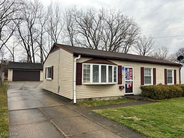 452 N Rocky River Drive, Berea, OH 44017