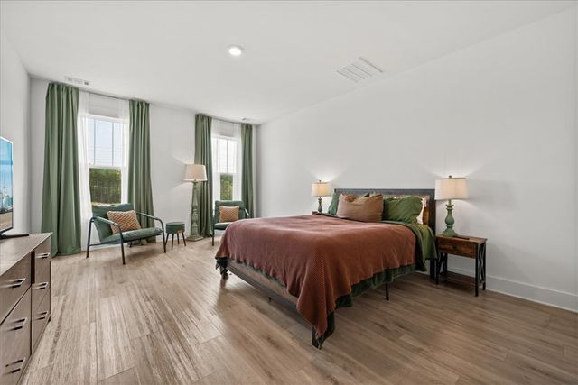 215 Founders Boulevard, Central, SC 29630