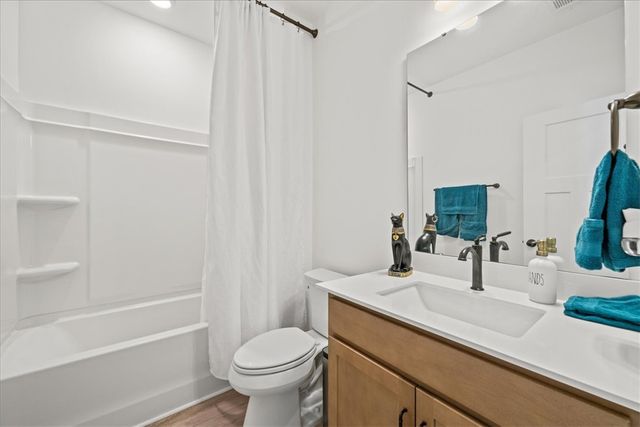 215 Founders Boulevard, Central, SC 29630