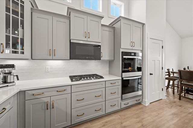 215 Founders Boulevard, Central, SC 29630