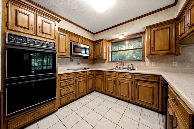 6231 County Road 4511, Athens, TX 75752