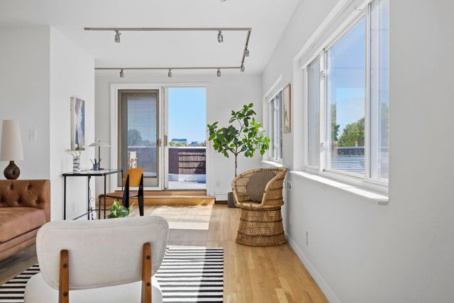 98 Allston Street 3, Cambridge, MA 02139
