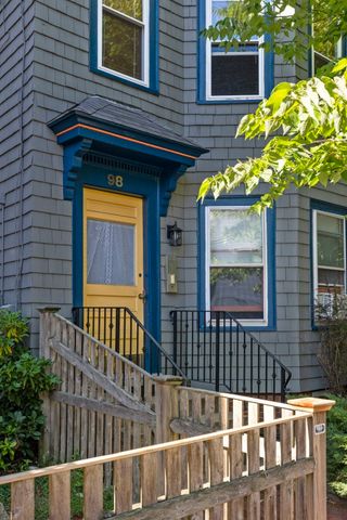 98 Allston Street 3, Cambridge, MA 02139