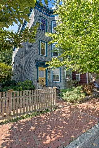 98 Allston Street 3, Cambridge, MA 02139
