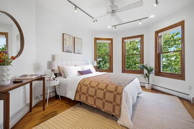 98 Allston Street 3, Cambridge, MA 02139