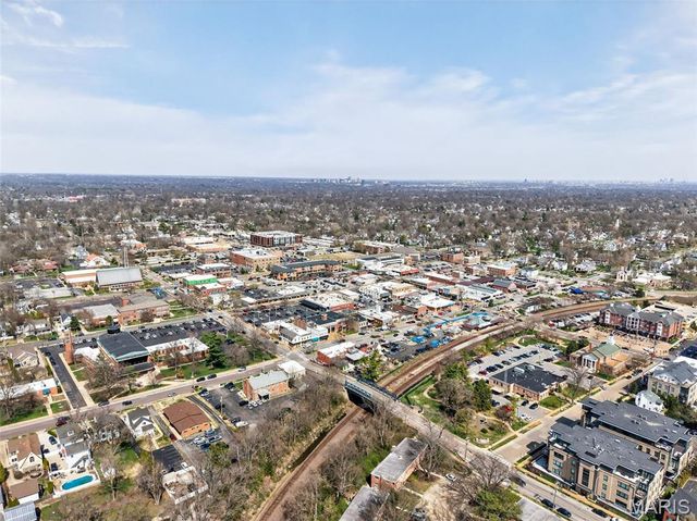 530 Nirk Avenue F, St Louis, MO 63122