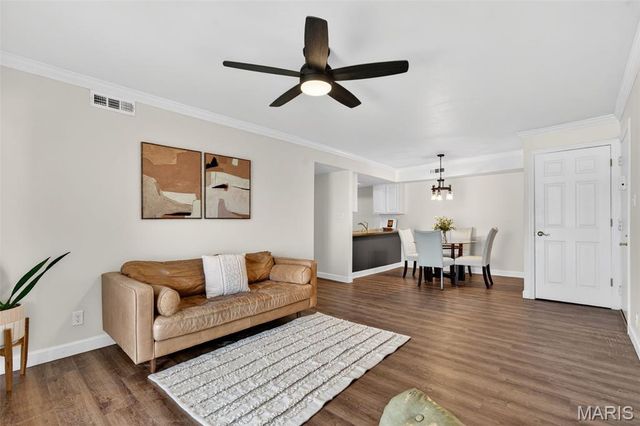 530 Nirk Avenue F, St Louis, MO 63122