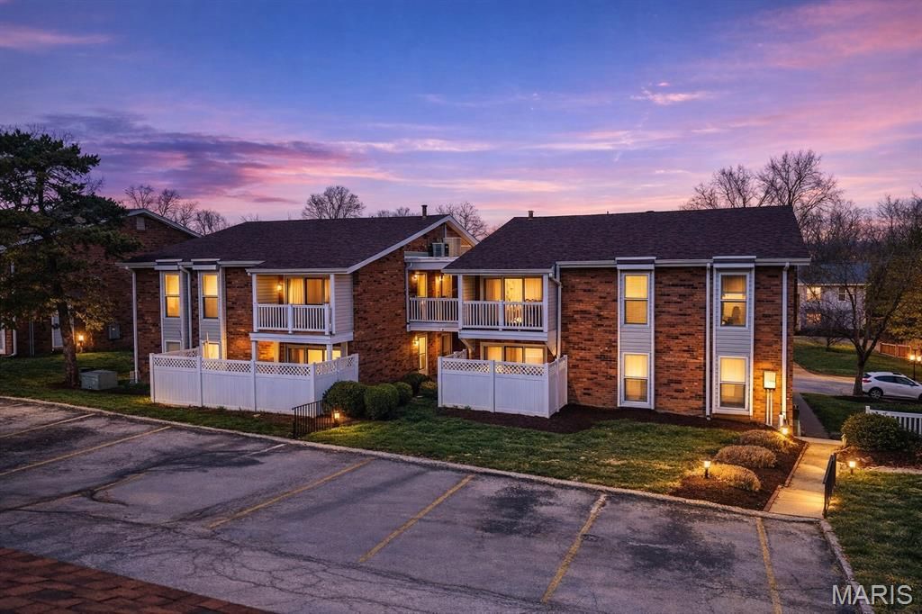 530 Nirk Avenue F, St Louis, MO 63122