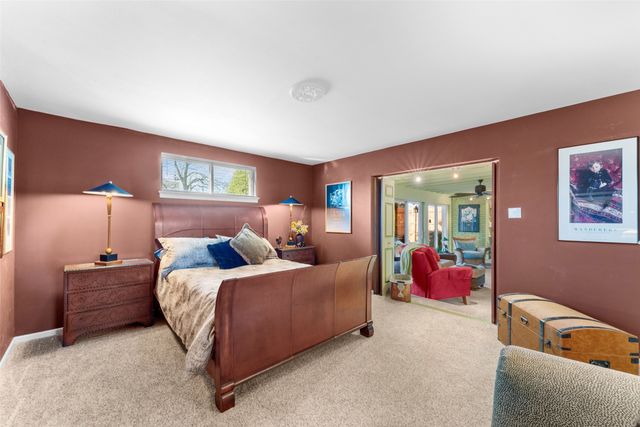 3432 Mapleleaf Lane, Dallas, TX 75233