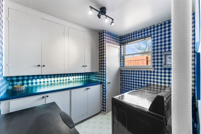 3432 Mapleleaf Lane, Dallas, TX 75233