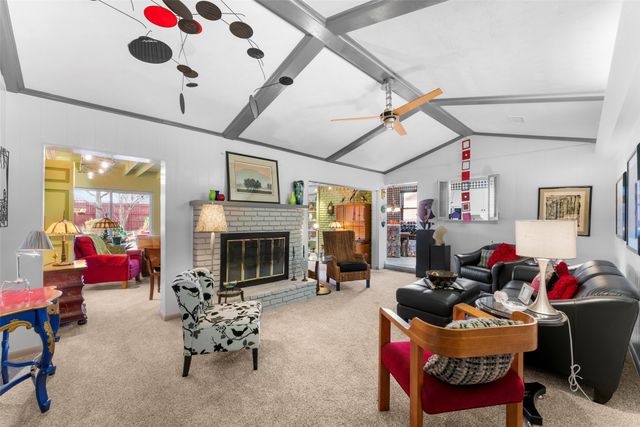 3432 Mapleleaf Lane, Dallas, TX 75233