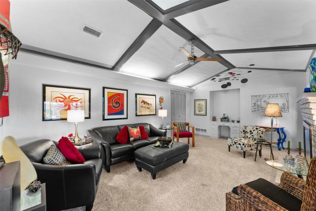 3432 Mapleleaf Lane, Dallas, TX 75233