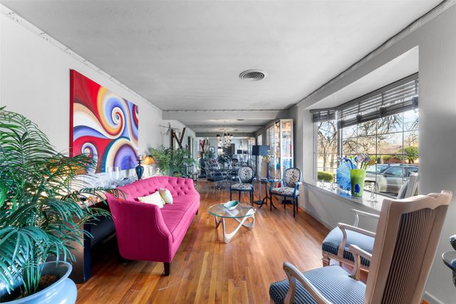 3432 Mapleleaf Lane, Dallas, TX 75233