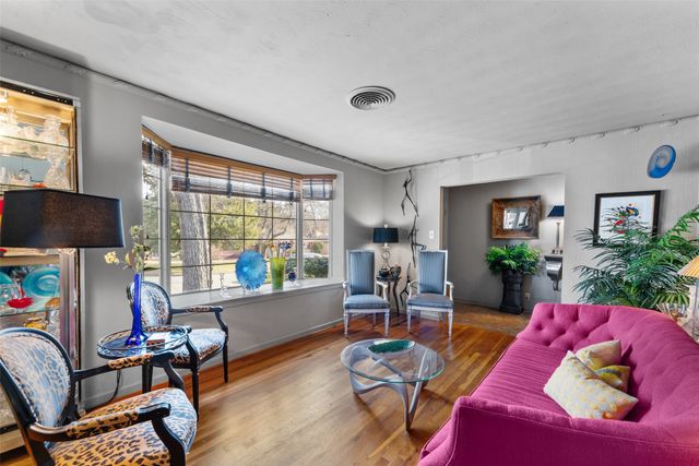 3432 Mapleleaf Lane, Dallas, TX 75233