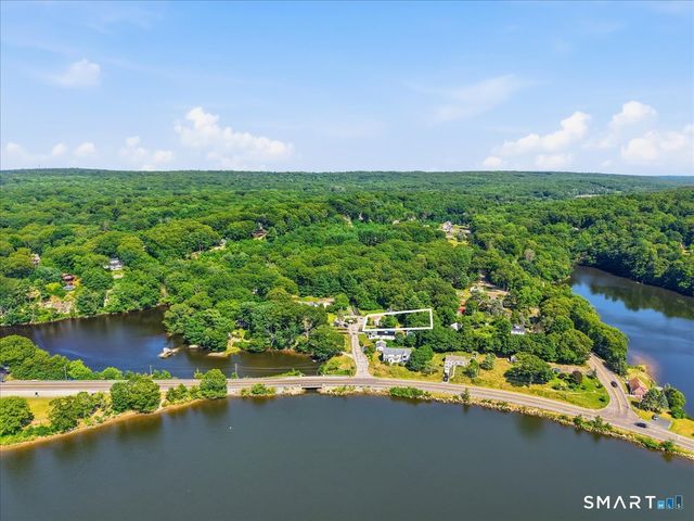8 Mill Cove Road, Ledyard, CT 06335