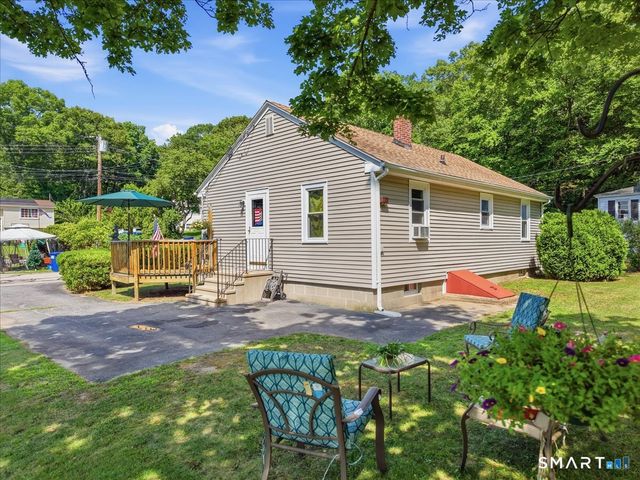 8 Mill Cove Road, Ledyard, CT 06335