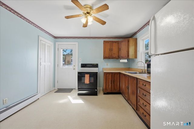 8 Mill Cove Road, Ledyard, CT 06335