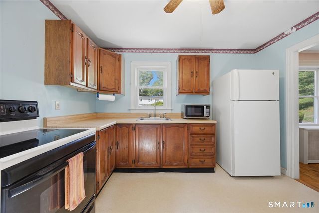 8 Mill Cove Road, Ledyard, CT 06335