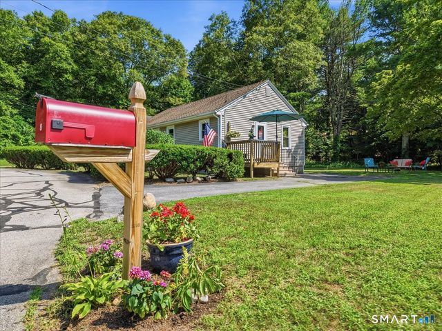 8 Mill Cove Road, Ledyard, CT 06335