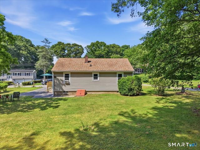 8 Mill Cove Road, Ledyard, CT 06335