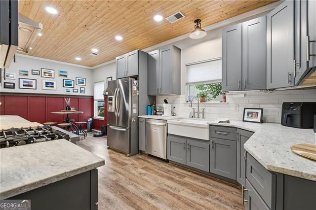5068 Mcever View Drive, Sugar Hill, GA 30518