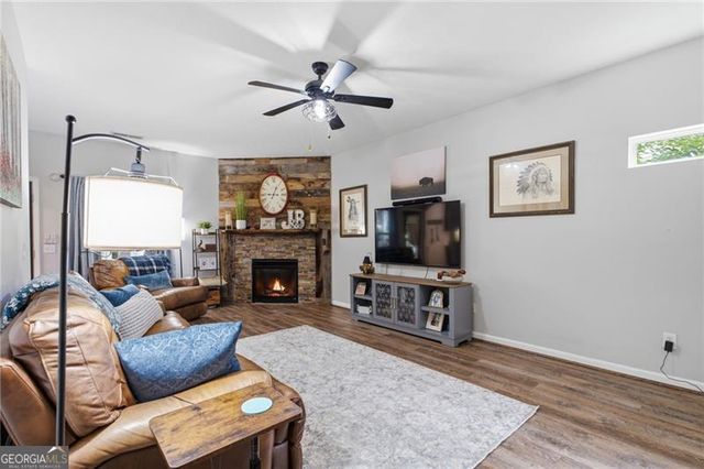 5068 Mcever View Drive, Sugar Hill, GA 30518