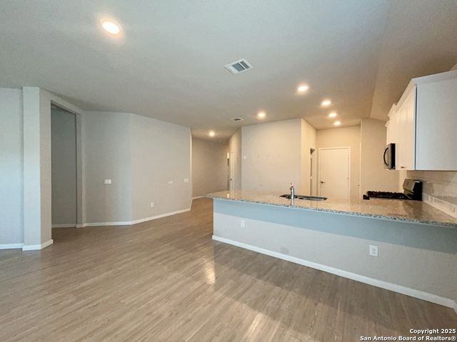 11922 Chipper Landing, San Antonio, TX 78221