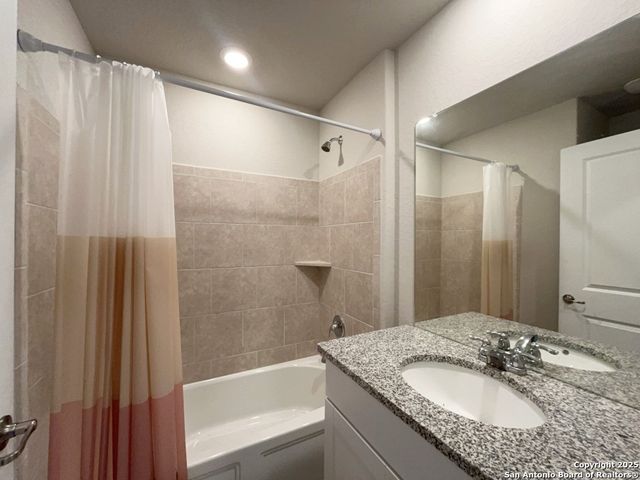 11922 Chipper Landing, San Antonio, TX 78221