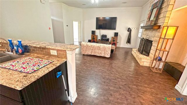 2006 Indian Camp Trail, Copperas Cove, TX 76522