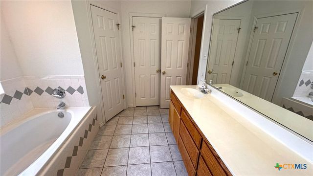 2006 Indian Camp Trail, Copperas Cove, TX 76522