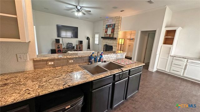 2006 Indian Camp Trail, Copperas Cove, TX 76522