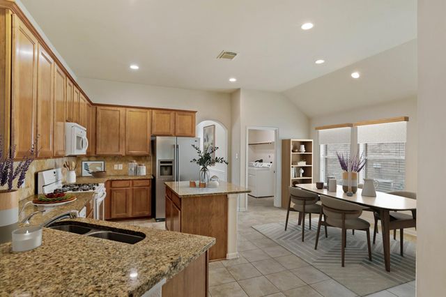 12804 Flat Creek Drive, Pearland, TX 77584