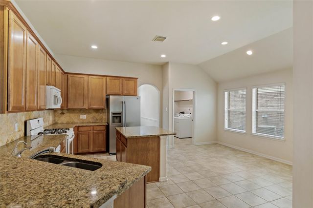12804 Flat Creek Drive, Pearland, TX 77584