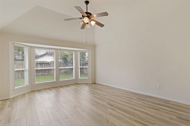 12804 Flat Creek Drive, Pearland, TX 77584